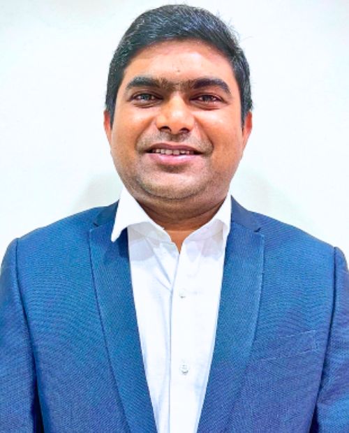 Dr. Priyesh Halgoankar